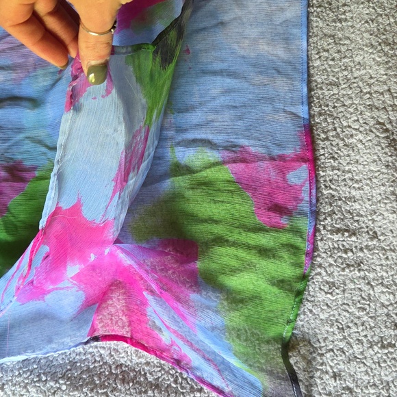 Embellished Floral Patterned Flowy Gauze Cover-up V-Neck Swim Dress - Picture 6 of 11